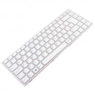 Tastatura Laptop 148778121 alba cu rama roz